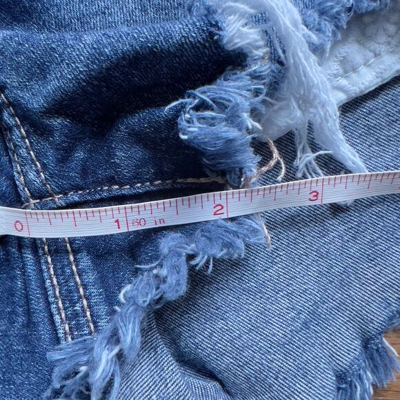 American Eagle Shorts Size 6 High V-Rise Shortie Distressed Cut-Off Lace Pockets - Picture 10 of 10